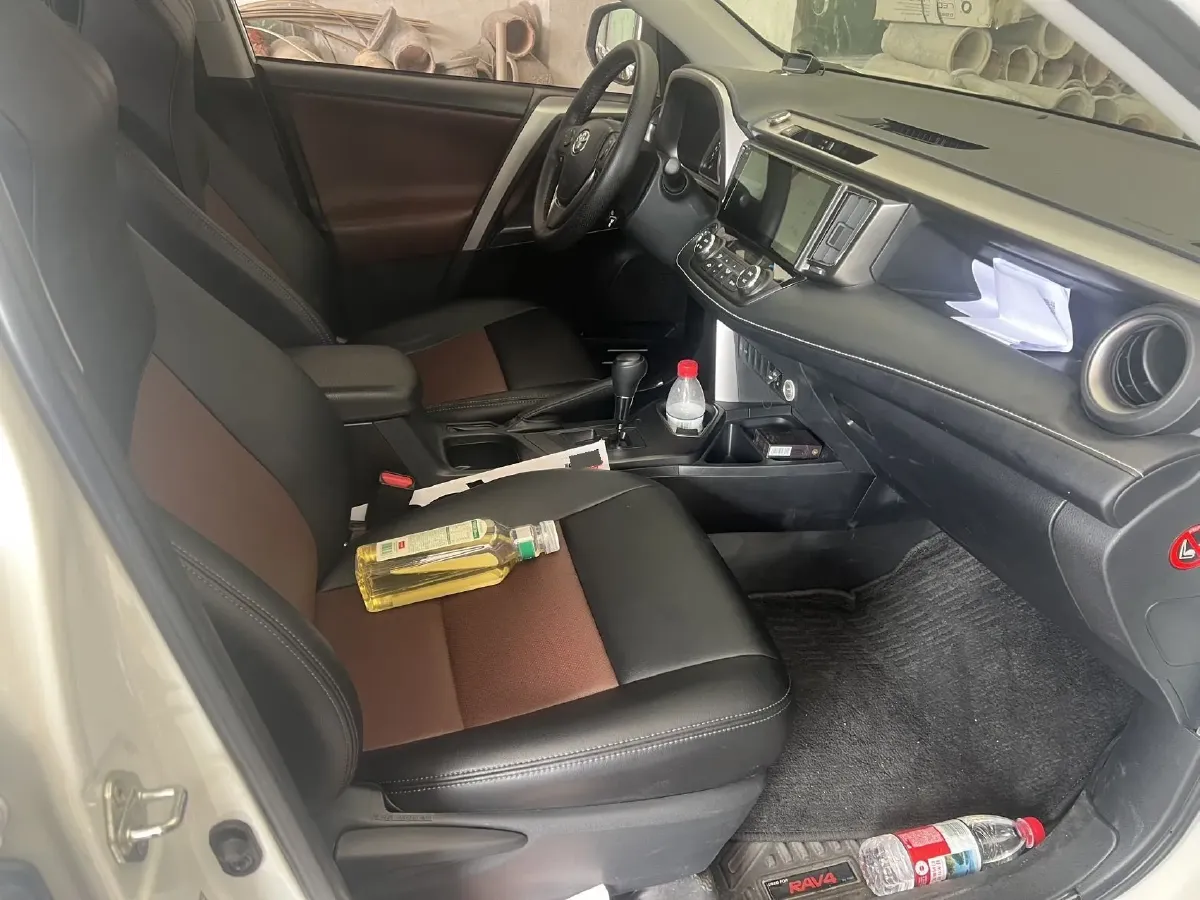 2019 Toyota RAV4 2.0L 151HP L4 CVT,autocango,china used car exporter,china ev exporter,chinese used car exporter,chinese used ev exporter
