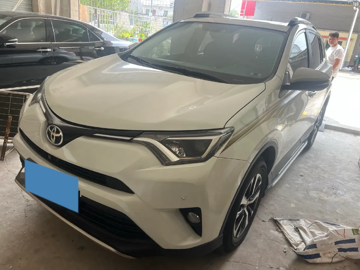 2019 Toyota RAV4 2.0L 151HP L4 CVT,autocango,china used car exporter,china ev exporter,chinese used car exporter,chinese used ev exporter