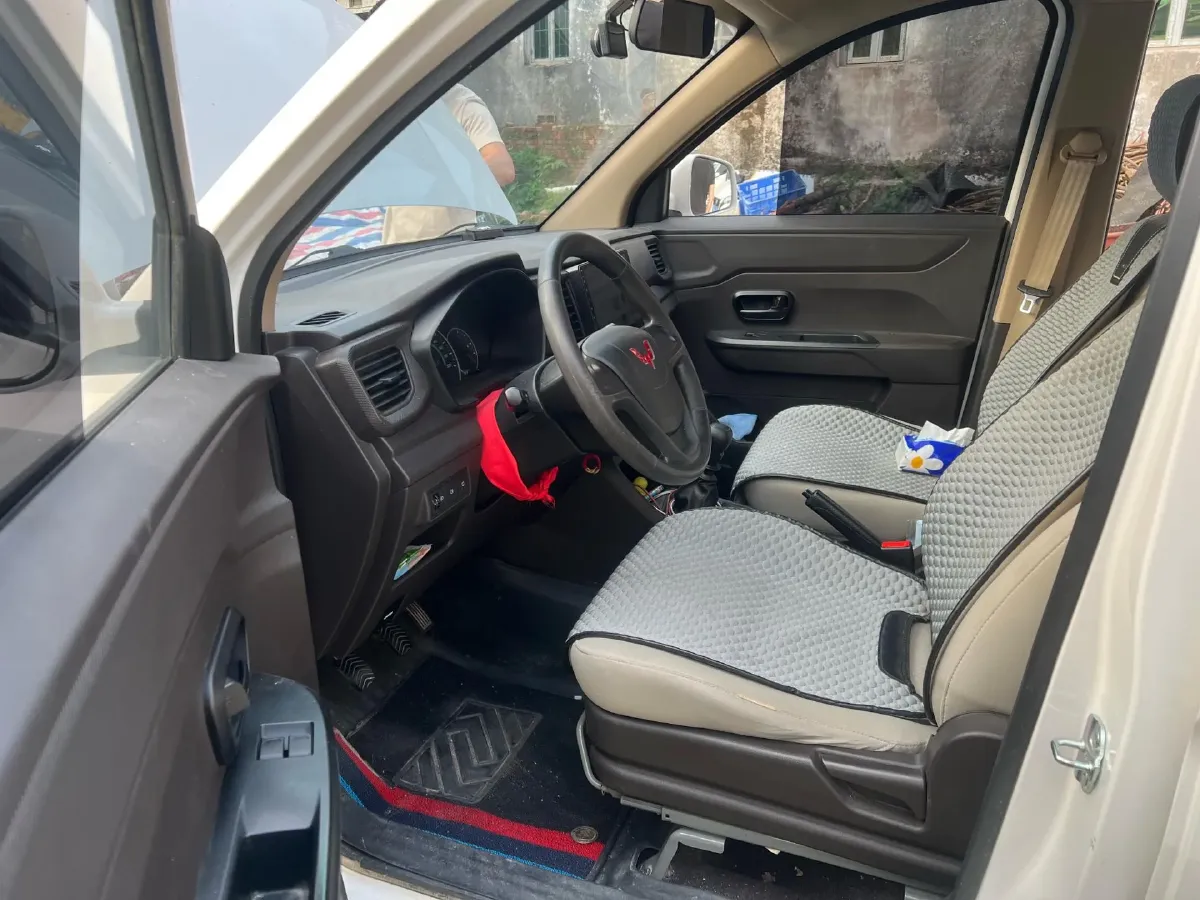 2022 JinBei Little Sea Lion X30 1.5L 102HP L4 5MT,autocango,china used car exporter,china ev exporter,chinese used car exporter,chinese used ev exporter