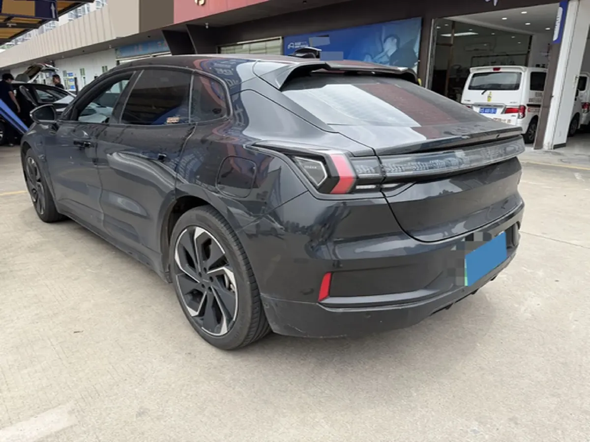2023 Zeekr 001 BEV 86KWH,autocango,china used car exporter,china ev exporter,chinese used car exporter,chinese used ev exporter
