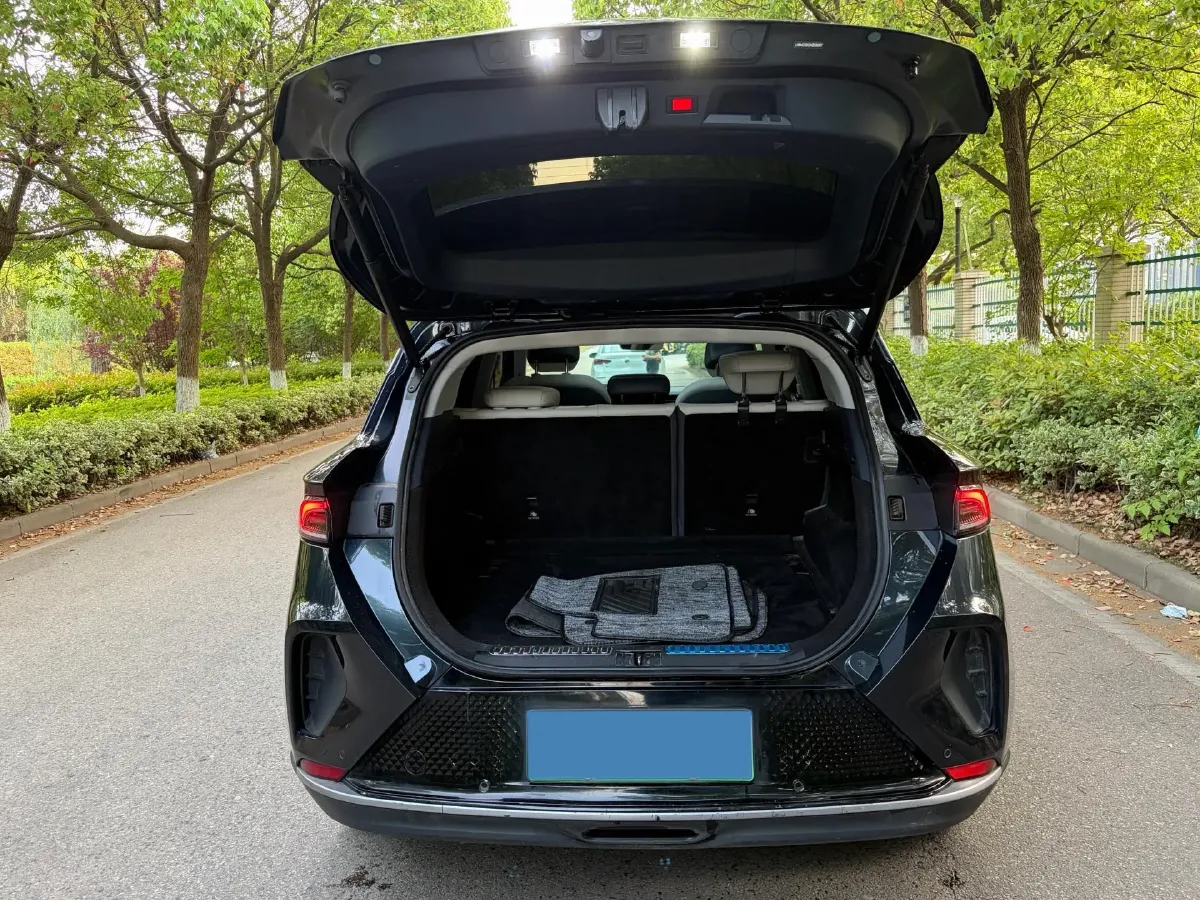 2022 ARCFOX αT BEV 65.6KWH,autocango,china used car exporter,china ev exporter,chinese used car exporter,chinese used ev exporter