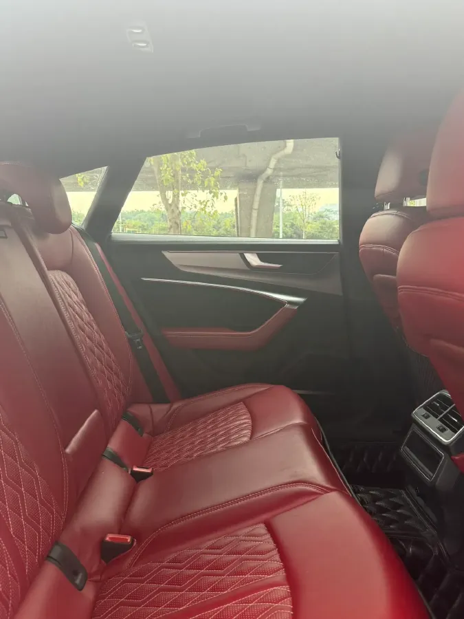 2020 Audi A7 2.0T 245HP L4 7DCT,autocango,china used car exporter,china ev exporter,chinese used car exporter,chinese used ev exporter