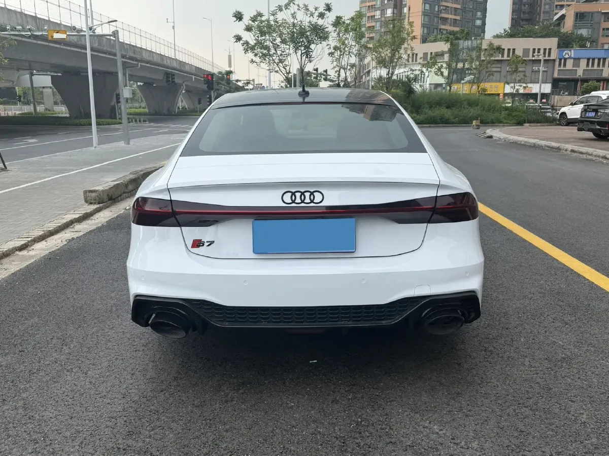 2020 Audi A7 2.0T 245HP L4 7DCT,autocango,china used car exporter,china ev exporter,chinese used car exporter,chinese used ev exporter