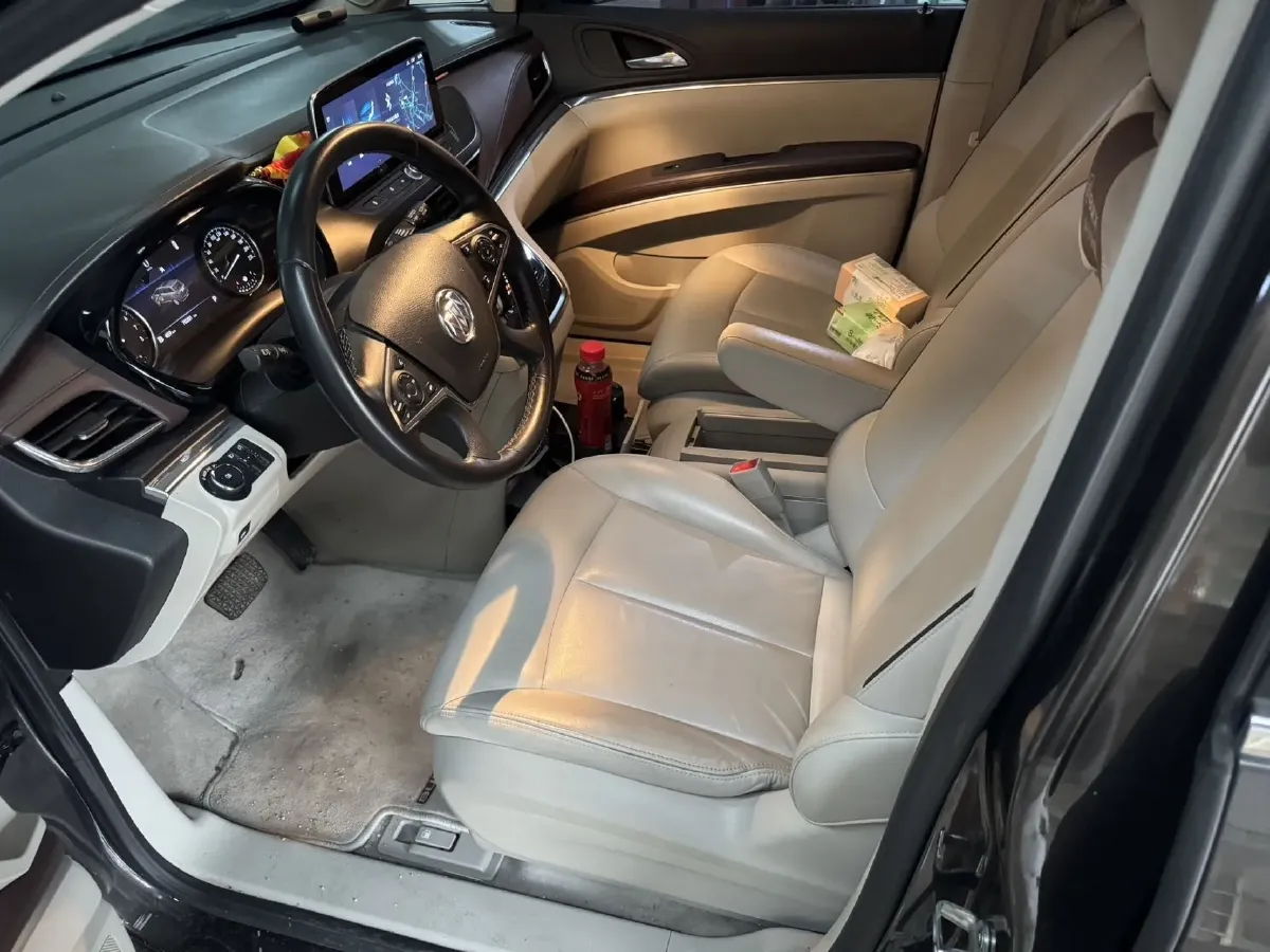 2021 Buick GL8 2.0T 237HP L4 9AT,autocango,china used car exporter,china ev exporter,chinese used car exporter,chinese used ev exporter