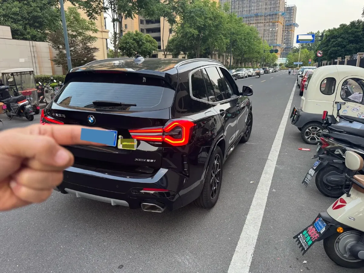 2022 BMW X3 2.0T 184HP L4 8AT,autocango,china used car exporter,china ev exporter,chinese used car exporter,chinese used ev exporter