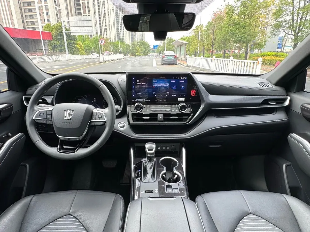 2023 Toyota Crown Kluger 2.5L 189HP L4 E-CVT Hybrid,autocango,china used car exporter,china ev exporter,chinese used car exporter,chinese used ev exporter