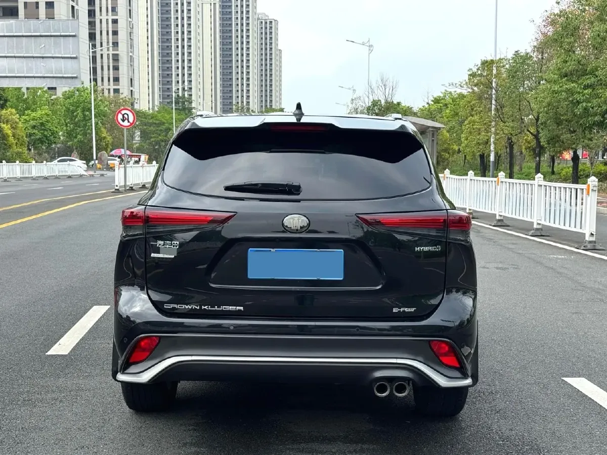 2023 Toyota Crown Kluger 2.5L 189HP L4 E-CVT Hybrid,autocango,china used car exporter,china ev exporter,chinese used car exporter,chinese used ev exporter