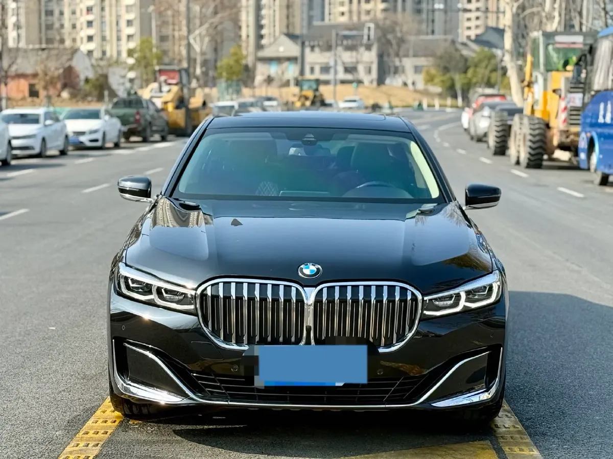 2021 BMW 7 Series 2.0T 265HP L4 8AT,autocango,china used car exporter,china ev exporter,chinese used car exporter,chinese used ev exporter