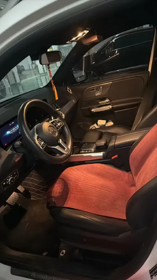 2022 Mercedes-Benz GLB Class 2.0T 190HP L4 8DCT,autocango,china used car exporter,china ev exporter,chinese used car exporter,chinese used ev exporter