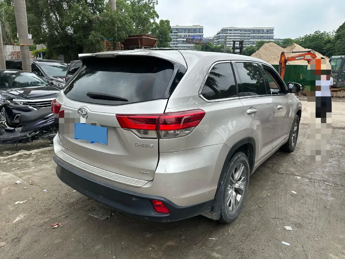 2018 Toyota Highlander 2.0T 220HP L4 6AT,autocango,china used car exporter,china ev exporter,chinese used car exporter,chinese used ev exporter