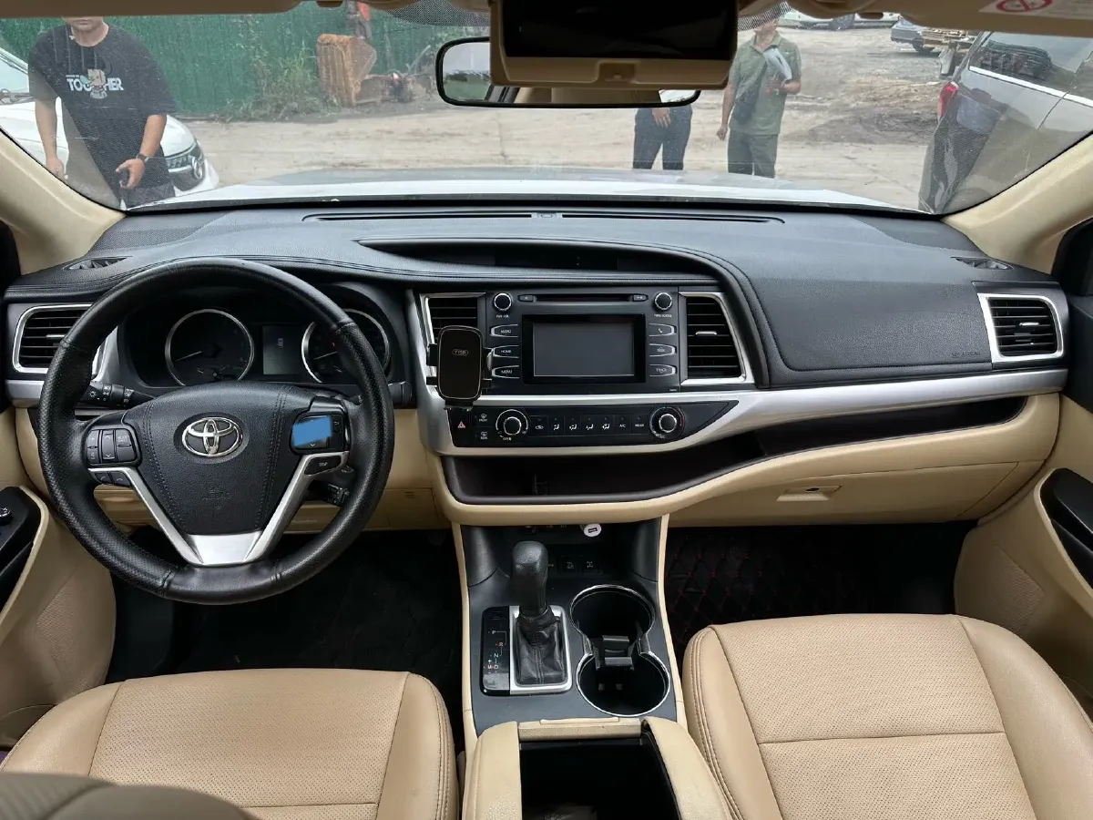 2018 Toyota Highlander 2.0T 220HP L4 6AT,autocango,china used car exporter,china ev exporter,chinese used car exporter,chinese used ev exporter