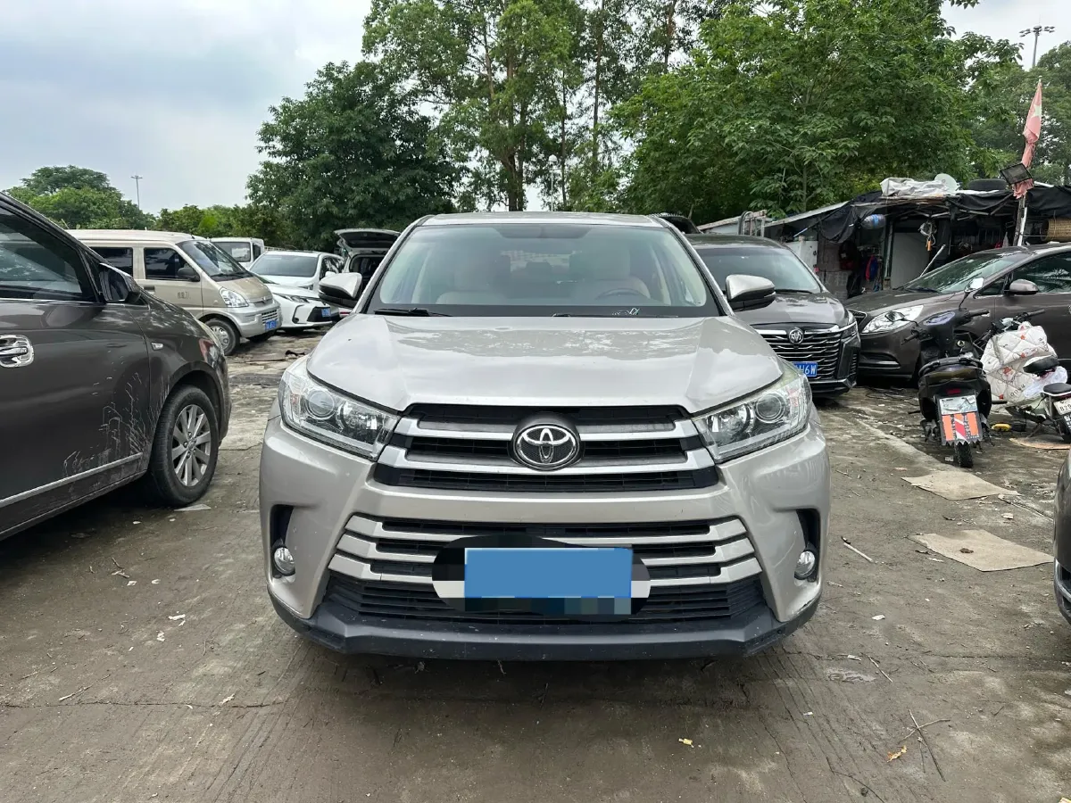 2018 Toyota Highlander 2.0T 220HP L4 6AT,autocango,china used car exporter,china ev exporter,chinese used car exporter,chinese used ev exporter