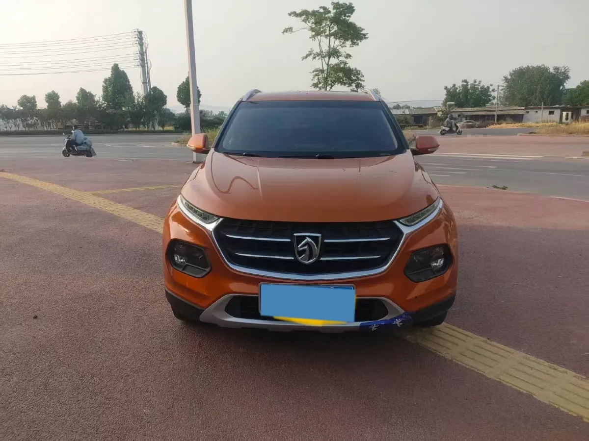 2017 BaoJun 510 1.5L 112HP L4 6MT,autocango,china used car exporter,china ev exporter,chinese used car exporter,chinese used ev exporter