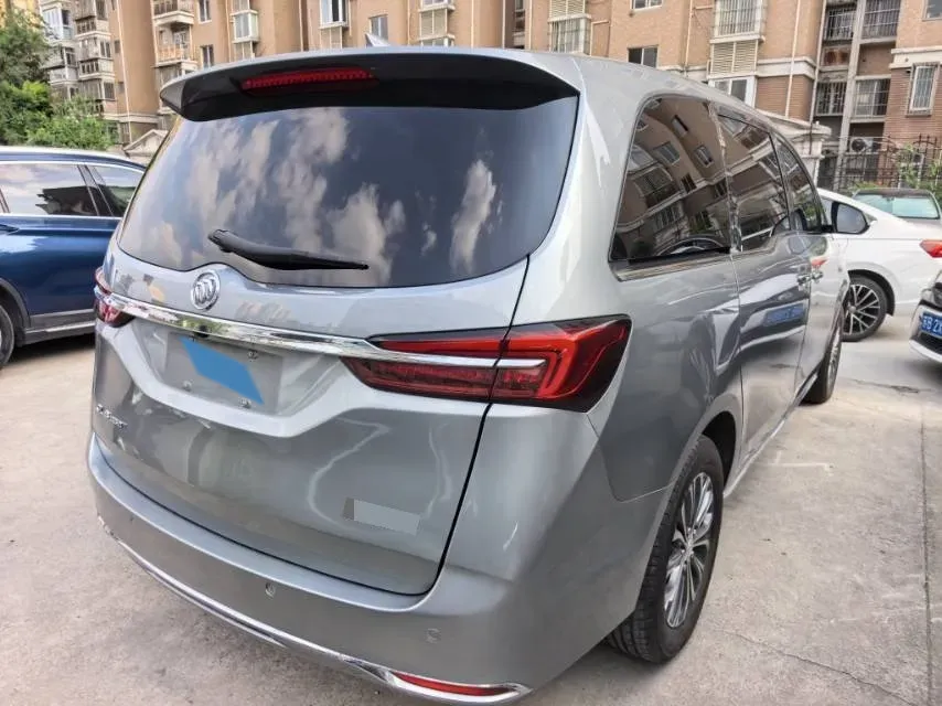 2022 Buick GL8 2.0T 237HP L4 9AT,autocango,china used car exporter,china ev exporter,chinese used car exporter,chinese used ev exporter