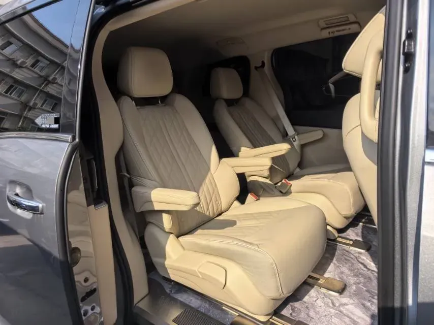 2022 Buick GL8 2.0T 237HP L4 9AT,autocango,china used car exporter,china ev exporter,chinese used car exporter,chinese used ev exporter