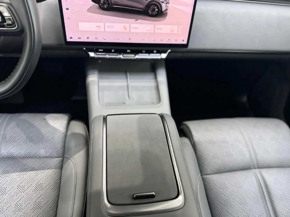 2025 Zeekr 7X BEV 100KWH,autocango,china used car exporter,china ev exporter,chinese used car exporter,chinese used ev exporter