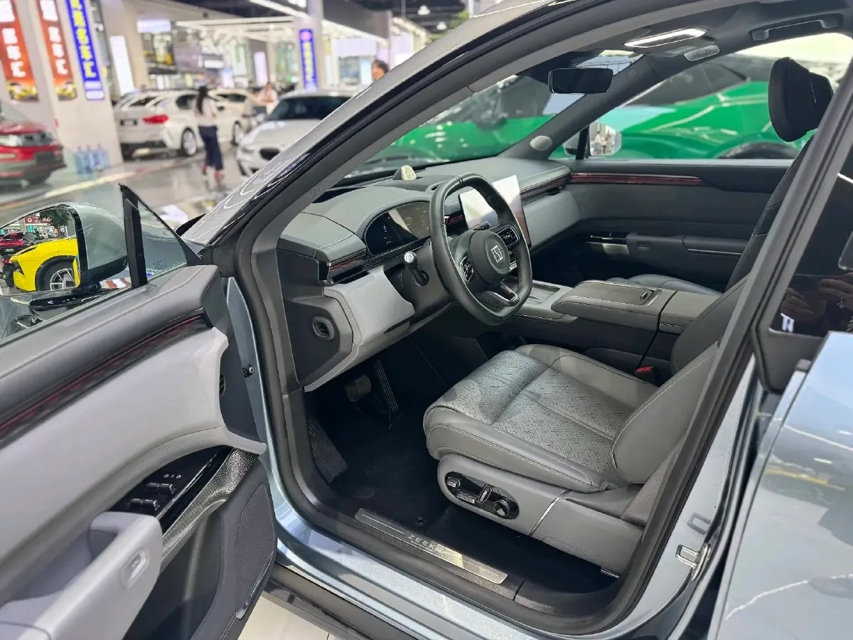 2025 Zeekr 7X BEV 100KWH,autocango,china used car exporter,china ev exporter,chinese used car exporter,chinese used ev exporter