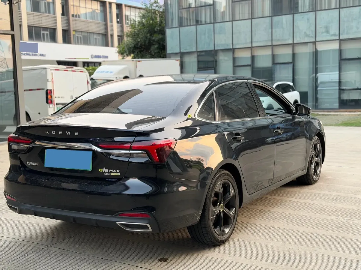 2021 Roewe i6 MAX 1.5T 169HP L4 AMT PHEV,autocango,china used car exporter,china ev exporter,chinese used car exporter,chinese used ev exporter