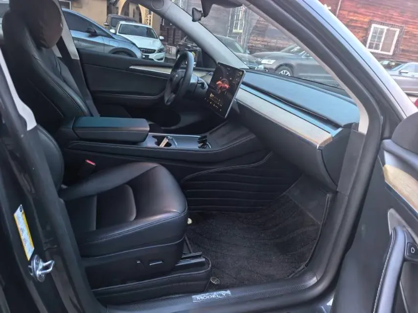 2022 Tesla Model Y BEV 60KWH,autocango,china used car exporter,china ev exporter,chinese used car exporter,chinese used ev exporter