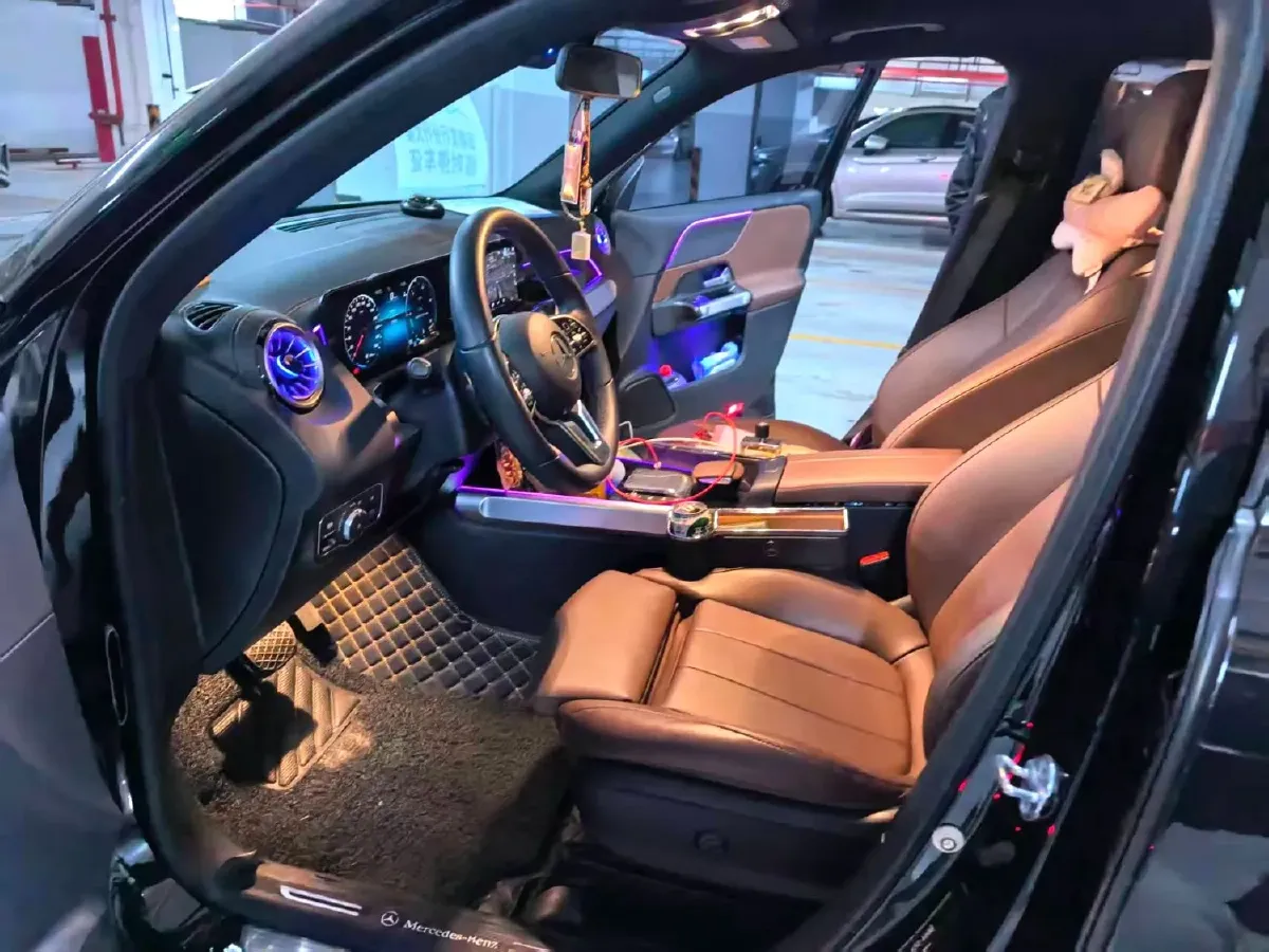 2023 Mercedes-Benz GLB Class 2.0T 190HP L4 8DCT,autocango,china used car exporter,china ev exporter,chinese used car exporter,chinese used ev exporter