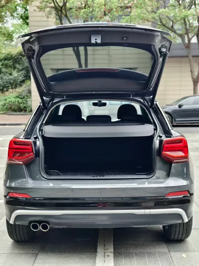 2021 Audi Q2L 1.4T 150HP L4 7DCT,autocango,china used car exporter,china ev exporter,chinese used car exporter,chinese used ev exporter