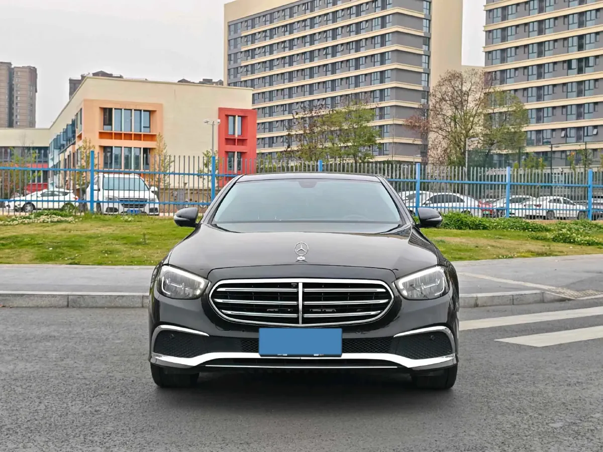 2022 Mercedes-Benz E Class 2.0T 258HP L4 9AT,autocango,china used car exporter,china ev exporter,chinese used car exporter,chinese used ev exporter