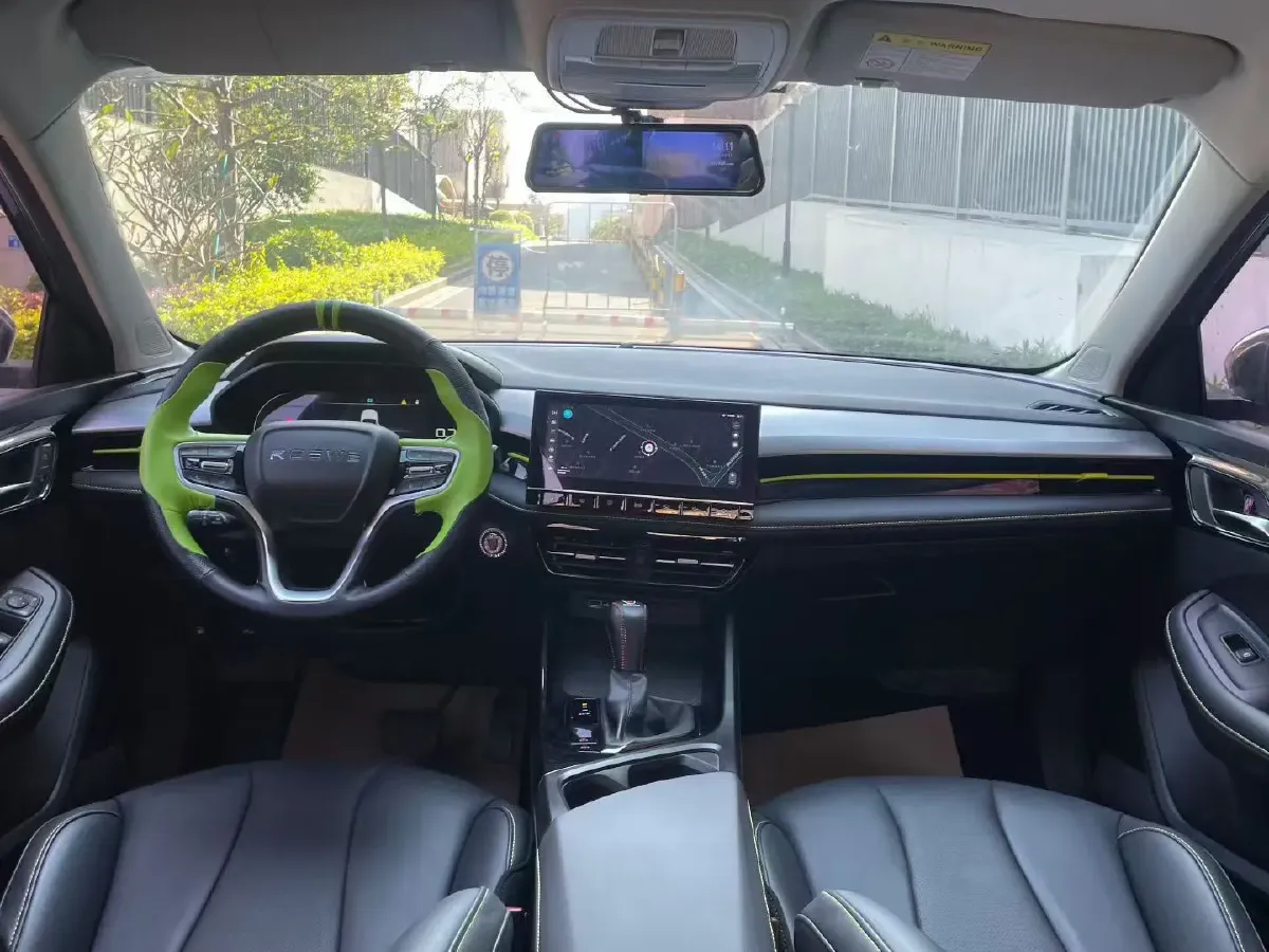 2021 Roewe i5 1.5L 120HP L4 CVT,autocango,china used car exporter,china ev exporter,chinese used car exporter,chinese used ev exporter