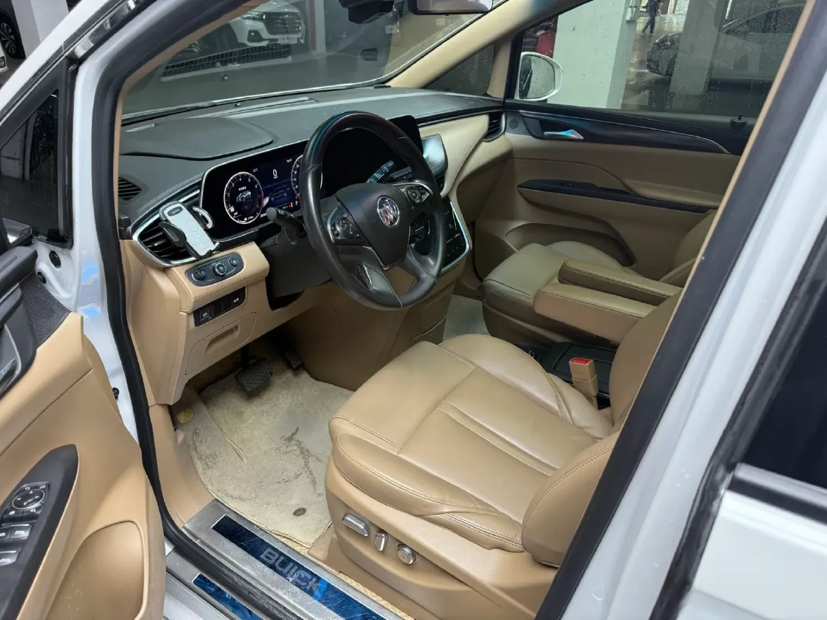 2021 Buick GL8 2.0T 237HP L4 9AT,autocango,china used car exporter,china ev exporter,chinese used car exporter,chinese used ev exporter