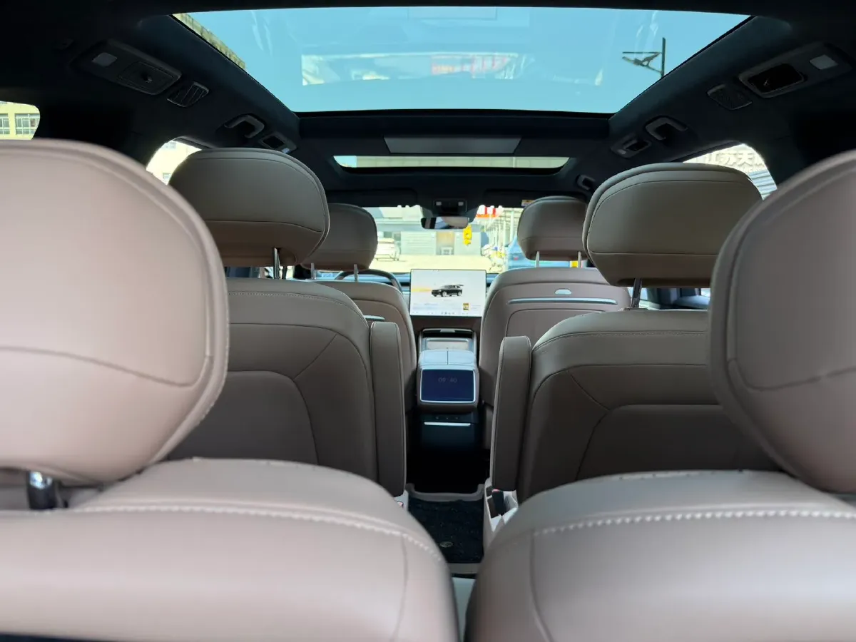 2025 ONVO L90 BEV,autocango,china used car exporter,china ev exporter,chinese used car exporter,chinese used ev exporter