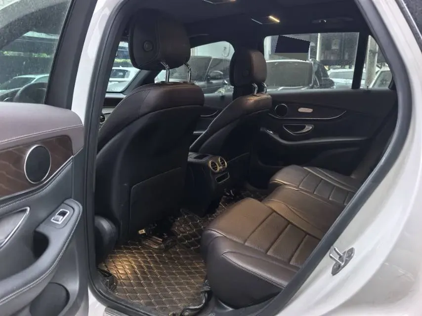 2020 Mercedes-Benz GLC Class 2.0T 258HP L4 9AT,autocango,china used car exporter,china ev exporter,chinese used car exporter,chinese used ev exporter