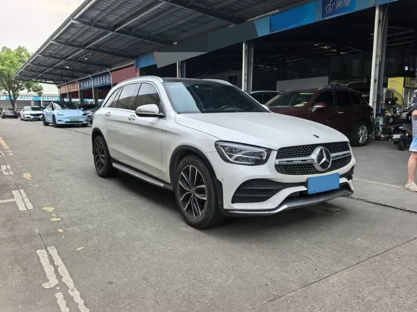 2020 Mercedes-Benz GLC Class 2.0T 258HP L4 9AT,autocango,china used car exporter,china ev exporter,chinese used car exporter,chinese used ev exporter