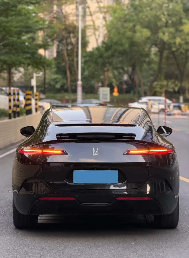 2024 Avatr 12 BEV 94.5KWH,autocango,china used car exporter,china ev exporter,chinese used car exporter,chinese used ev exporter