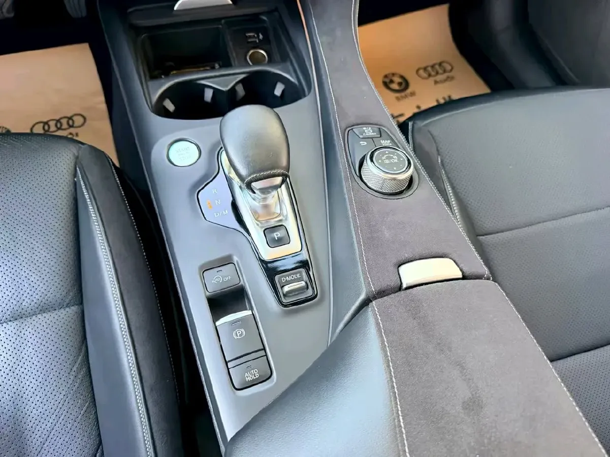 2018 BMW 2 Series 3.0T 340HP L6 8AT,autocango,china used car exporter,china ev exporter,chinese used car exporter,chinese used ev exporter