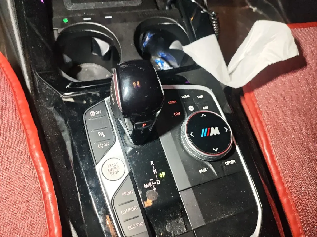 2022 BMW X3 2.0T 252HP L4 8AT,autocango,china used car exporter,china ev exporter,chinese used car exporter,chinese used ev exporter