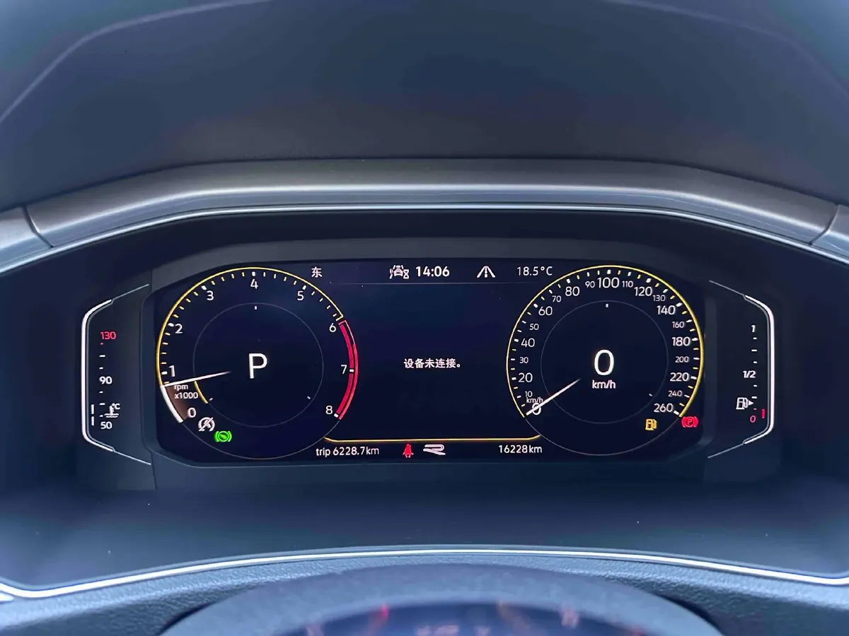 2022 Volkswagen T-Roc 1.4T 150HP L4 7DCT,autocango,china used car exporter,china ev exporter,chinese used car exporter,chinese used ev exporter