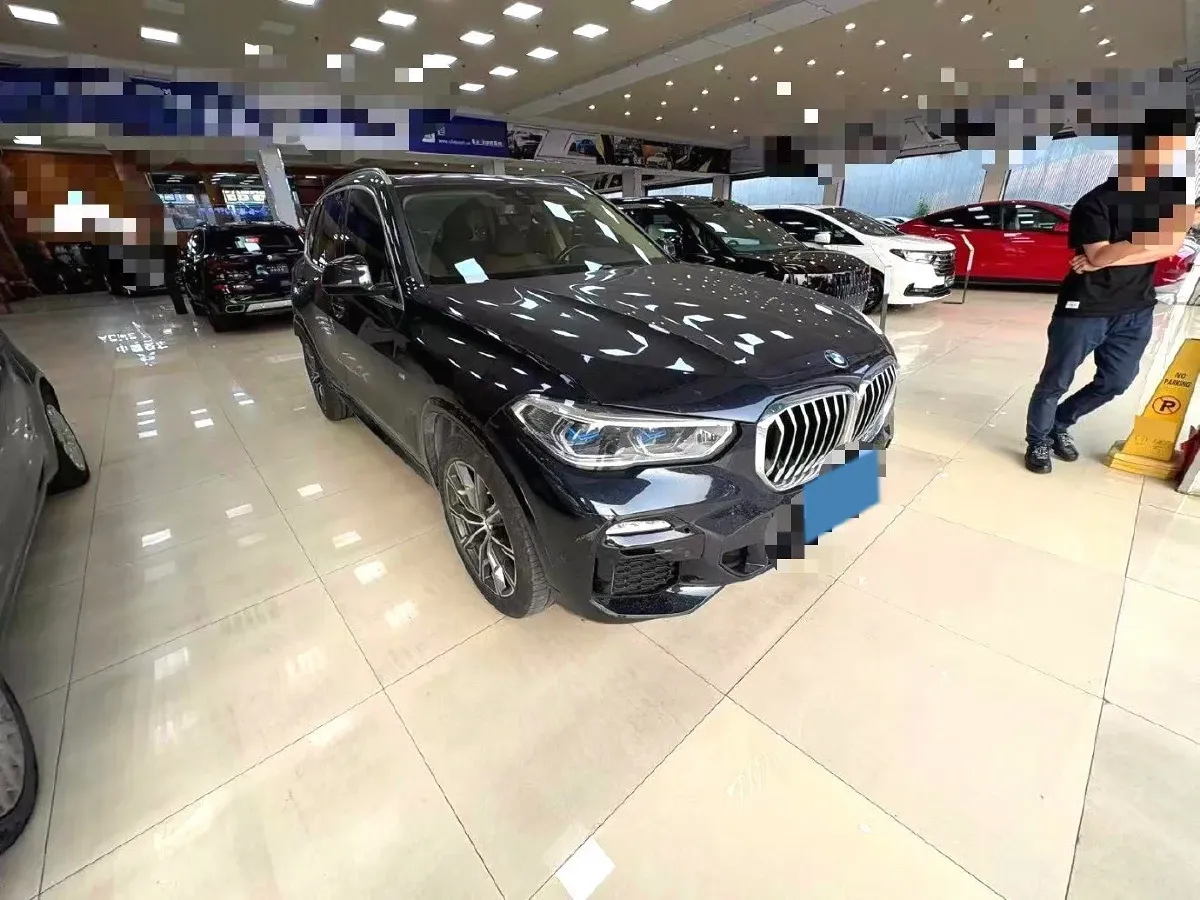 2021 BMW X5 3.0T 340HP L6 8AT,autocango,china used car exporter,china ev exporter,chinese used car exporter,chinese used ev exporter