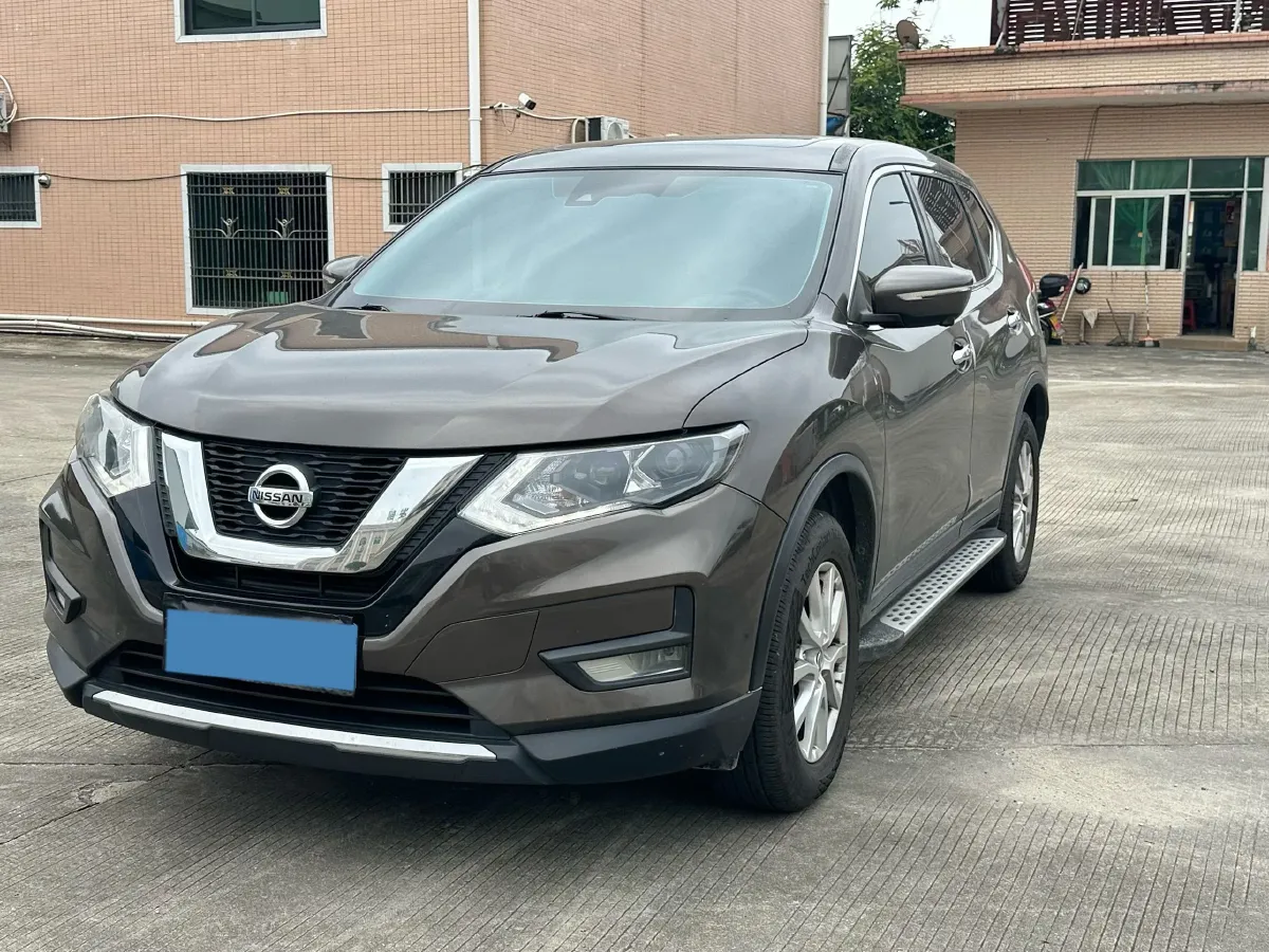2021 Nissan X-Trail 2.0L 151HP L4 CVT,autocango,china used car exporter,china ev exporter,chinese used car exporter,chinese used ev exporter
