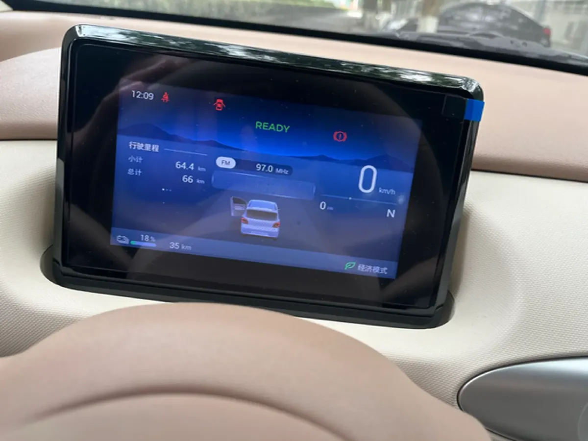 2025 WuLing HongGuang MINI EV BEV 16.2KWH,autocango,china used car exporter,china ev exporter,chinese used car exporter,chinese used ev exporter