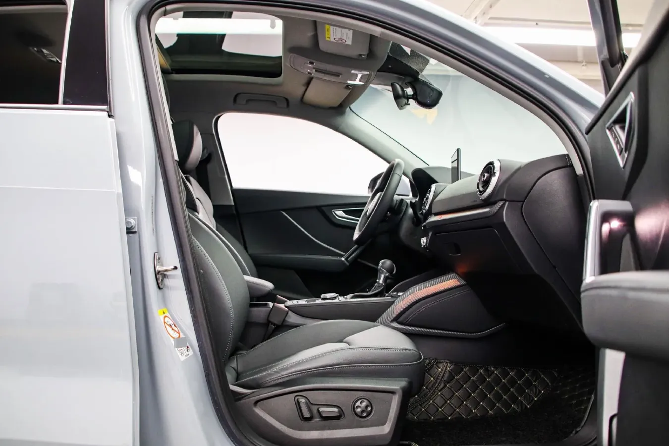 2022 Audi Q2L 1.4T 150HP L4 7DCT,autocango,china used car exporter,china ev exporter,chinese used car exporter,chinese used ev exporter