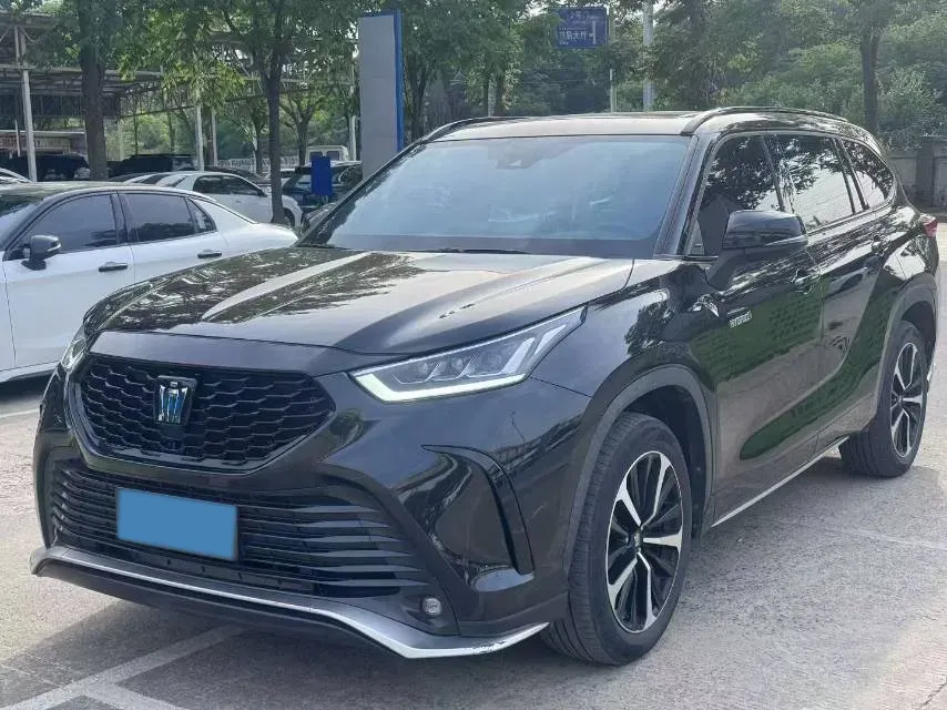 2021 Toyota Crown Kluger 2.5L 192HP L4 E-CVT Hybrid,autocango,china used car exporter,china ev exporter,chinese used car exporter,chinese used ev exporter