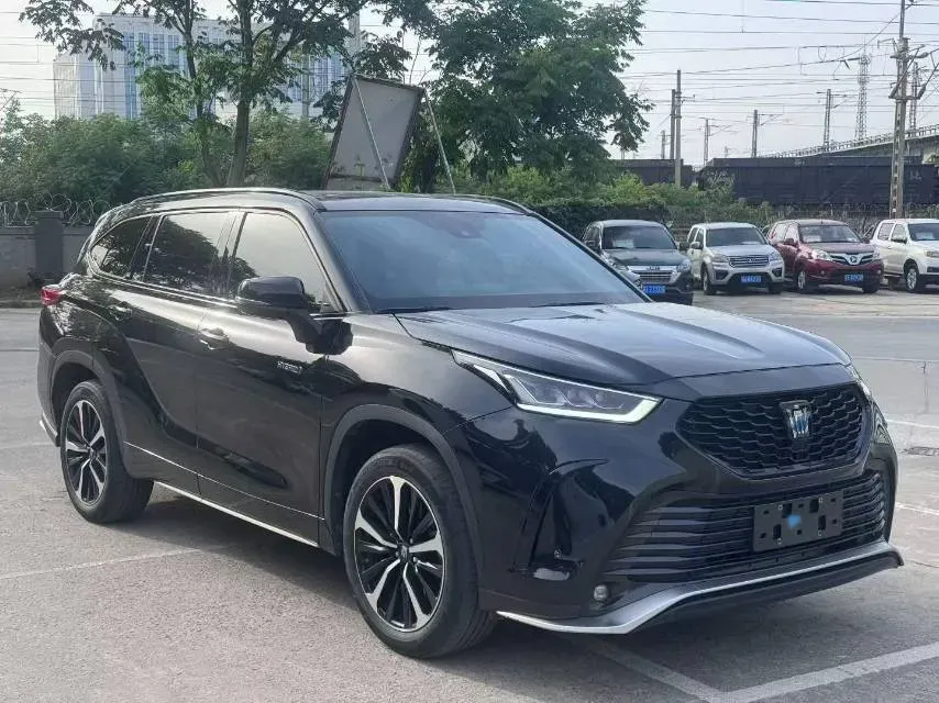 2021 Toyota Crown Kluger 2.5L 192HP L4 E-CVT Hybrid,autocango,china used car exporter,china ev exporter,chinese used car exporter,chinese used ev exporter