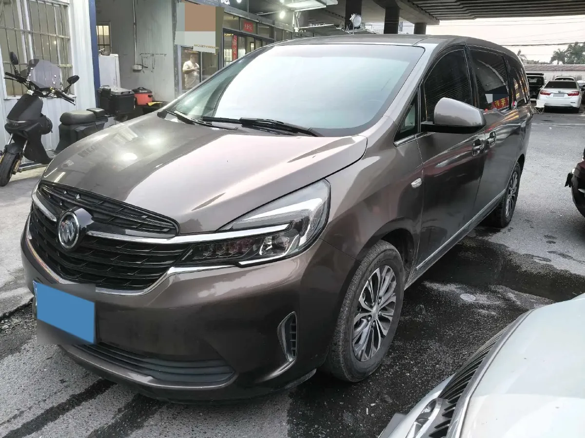 2022 Buick GL8 2.0T 237HP L4 9AT,autocango,china used car exporter,china ev exporter,chinese used car exporter,chinese used ev exporter