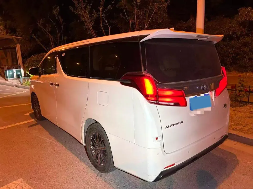2021 Toyota Alphard 2.5L 117HP L4 E-CVT Hybrid,autocango,china used car exporter,china ev exporter,chinese used car exporter,chinese used ev exporter