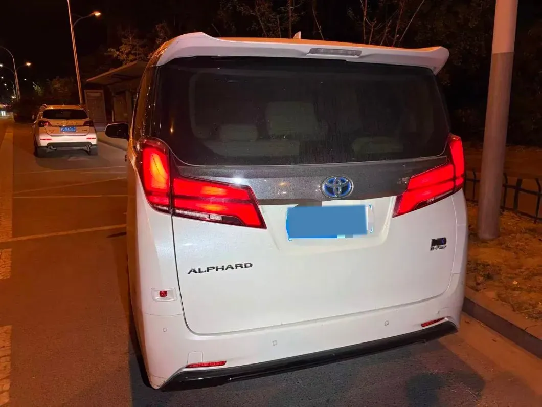2021 Toyota Alphard 2.5L 117HP L4 E-CVT Hybrid,autocango,china used car exporter,china ev exporter,chinese used car exporter,chinese used ev exporter