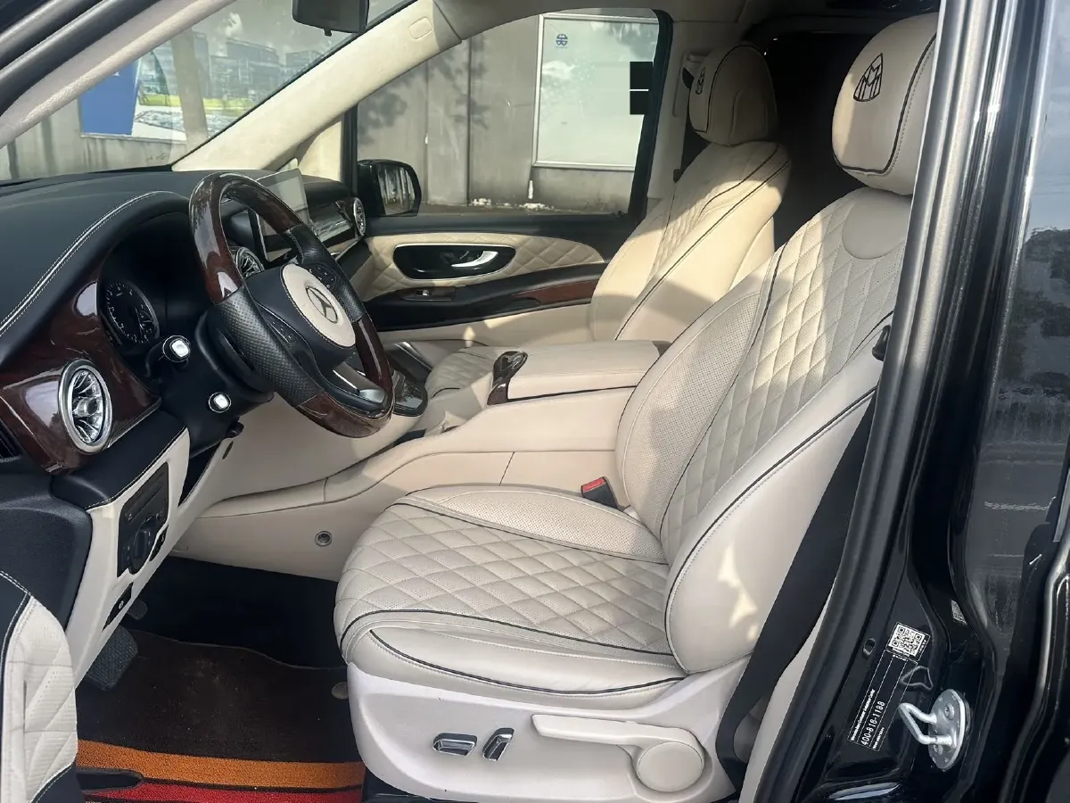 2020 Mercedes-Benz Vito 2.0T 211HP L4 9AT,autocango,china used car exporter,china ev exporter,chinese used car exporter,chinese used ev exporter