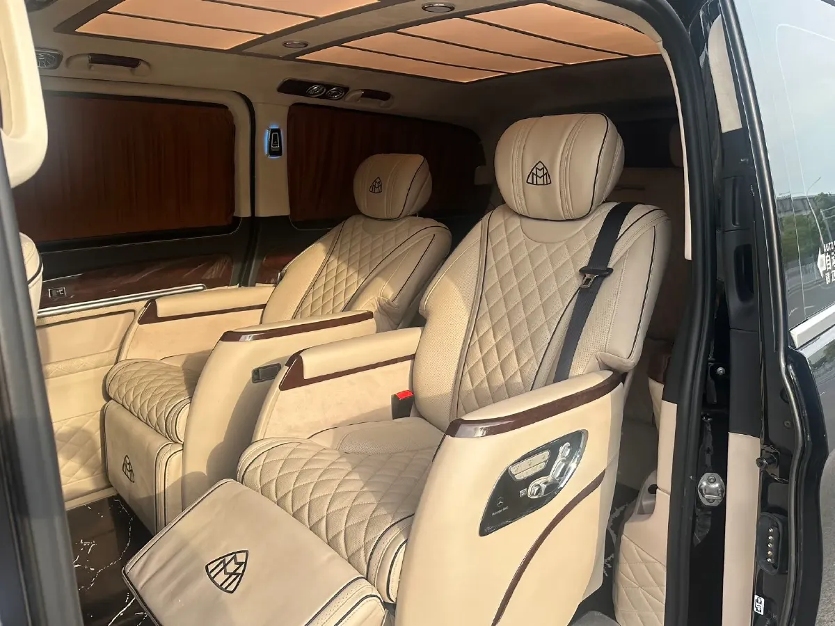 2020 Mercedes-Benz Vito 2.0T 211HP L4 9AT,autocango,china used car exporter,china ev exporter,chinese used car exporter,chinese used ev exporter