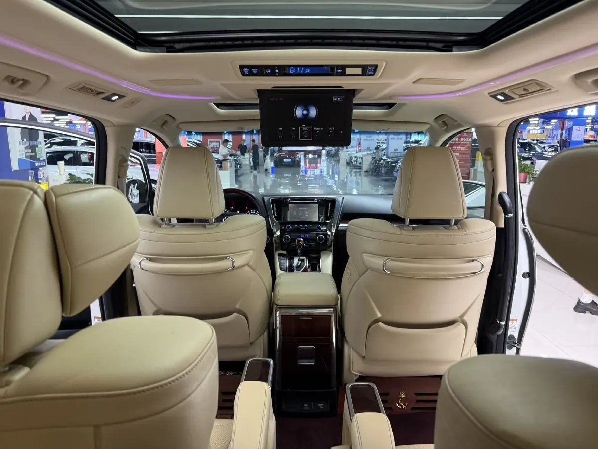 2018 Toyota Alphard 3.5L 275HP V6 6AT,autocango,china used car exporter,china ev exporter,chinese used car exporter,chinese used ev exporter