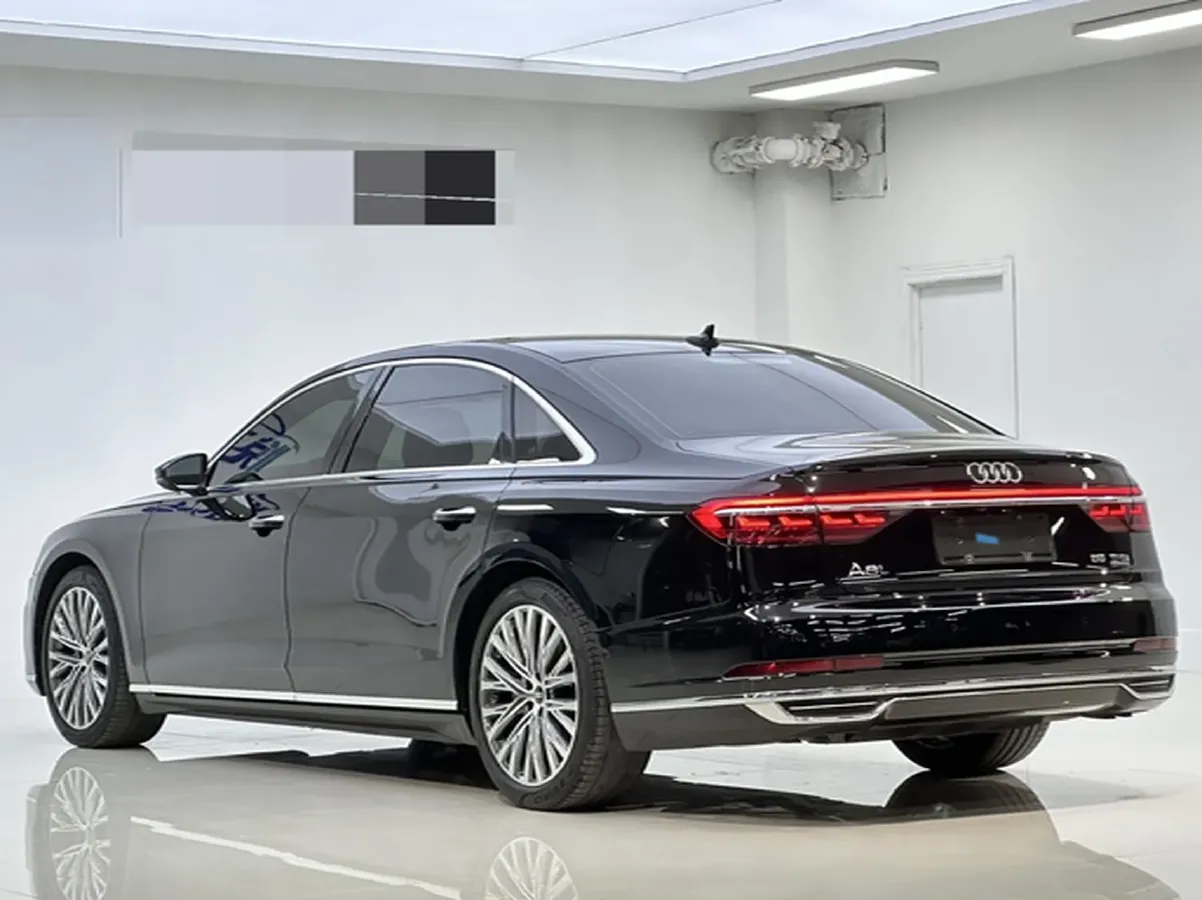 2021 Audi A8 3.0T 340HP V6 8AT,autocango,china used car exporter,china ev exporter,chinese used car exporter,chinese used ev exporter