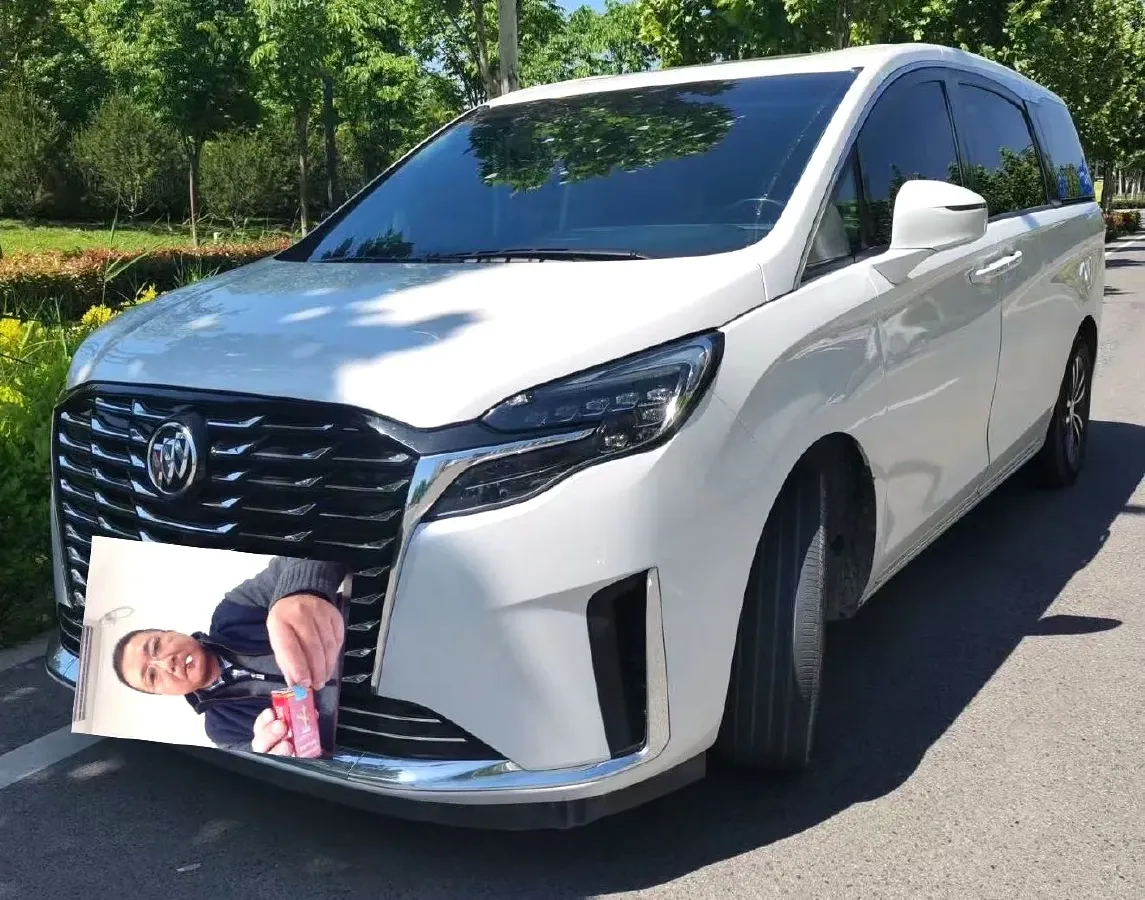 2023 Buick GL8 2.0T 237HP L4 9AT,autocango,china used car exporter,china ev exporter,chinese used car exporter,chinese used ev exporter