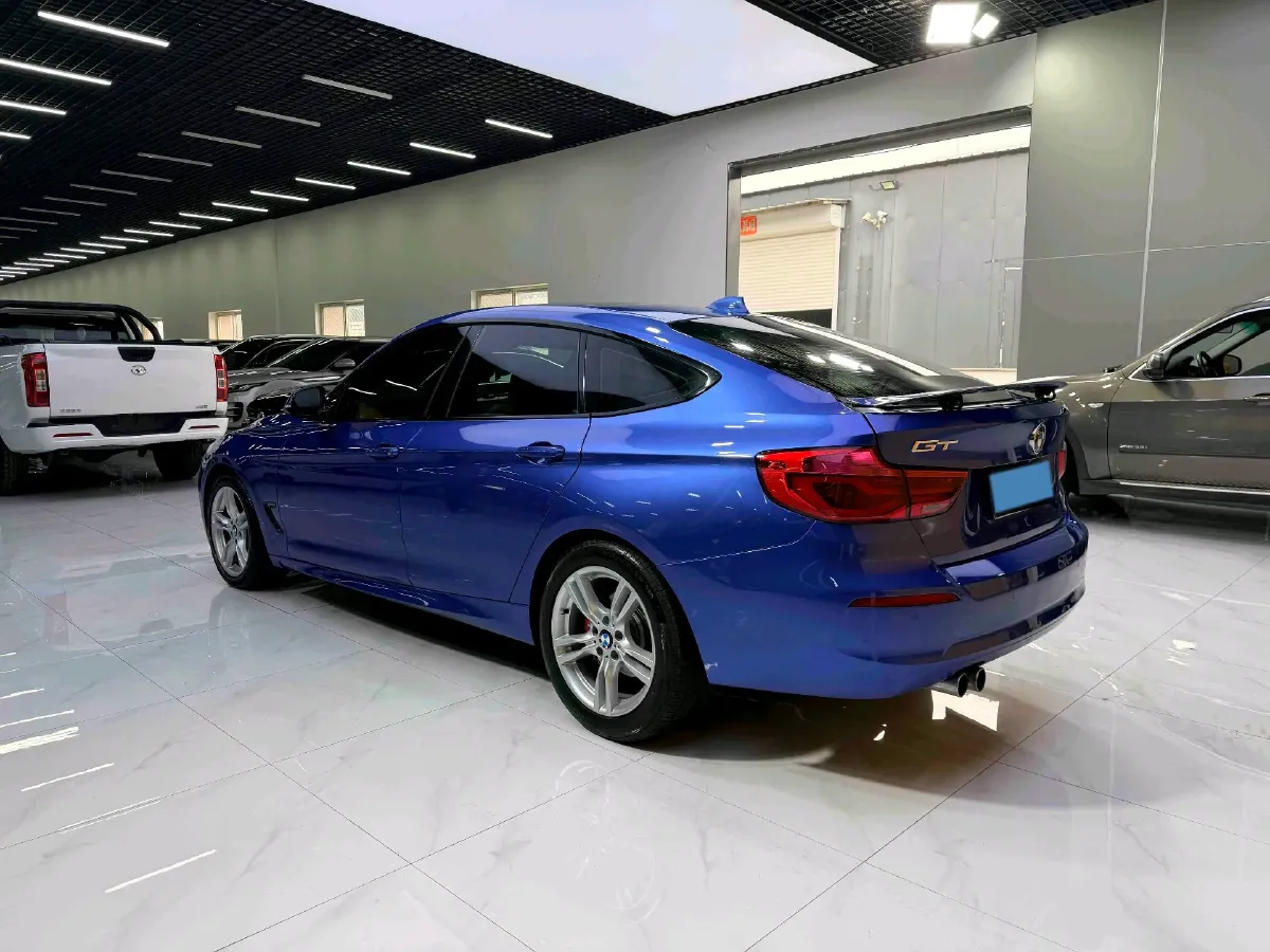 2017 BMW 3 Series GT 2.0T 184HP L4 8AT,autocango,china used car exporter,china ev exporter,chinese used car exporter,chinese used ev exporter
